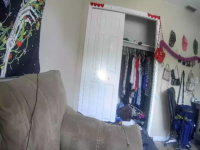 Live sex webcam photo for Lilmisspurp #253804738