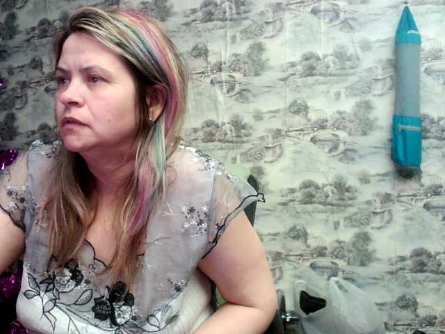 Live sex webcam photo for -Raven40- #241330365