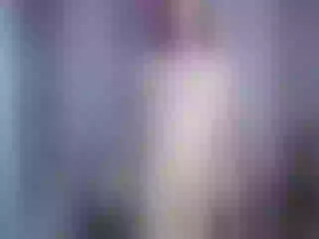 Live sex webcam photo for Kyliex18 #261068922