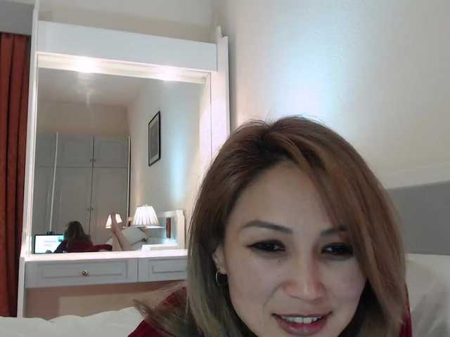 Live sex webcam photo for LiliToli1 #287998070