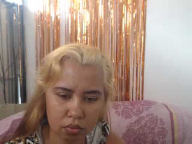 Live sex webcam photo for julianahothot #240902513