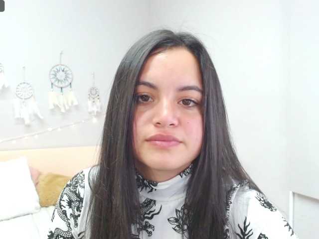 Live sex webcam photo for pretty-love #251460255