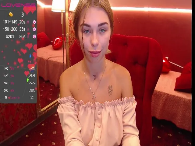 Live sex webcam photo for MeowGirll #255904188