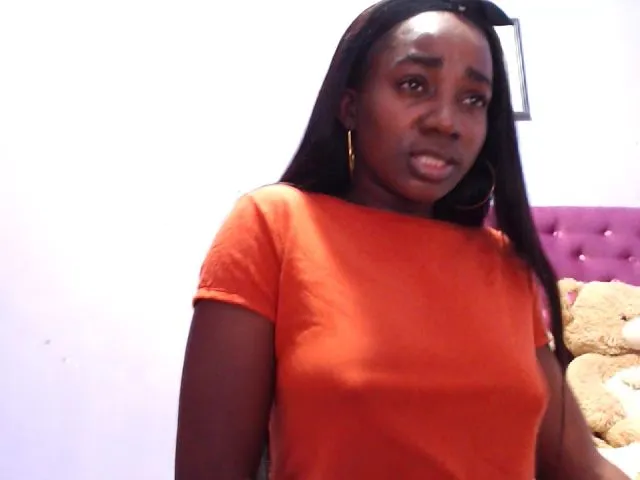 Live sex webcam photo for CristalClock #257940098