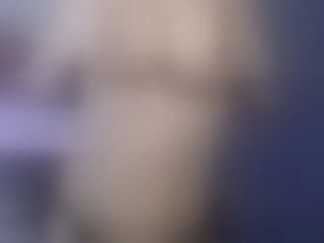 Live sex webcam photo for -EliSwan- #243012627