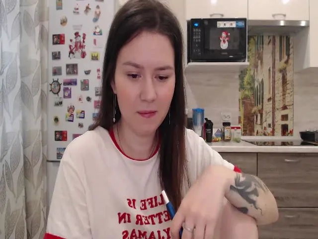 Live sex webcam photo for WonderXGirlXX #264038767