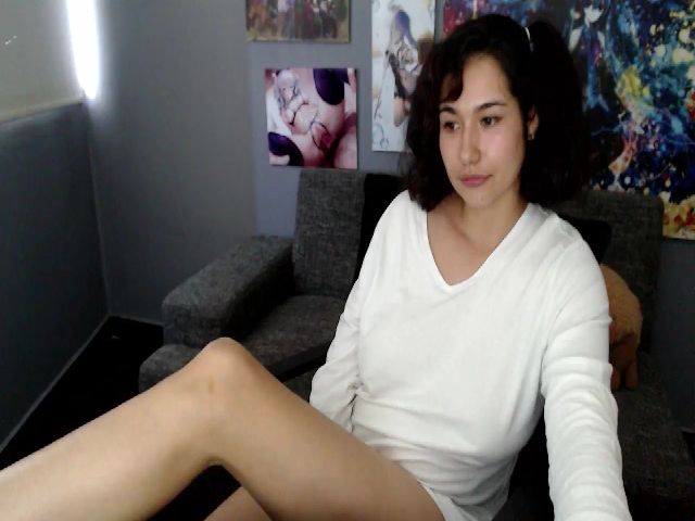 Live sex webcam photo for Jade_leon_ #254900467