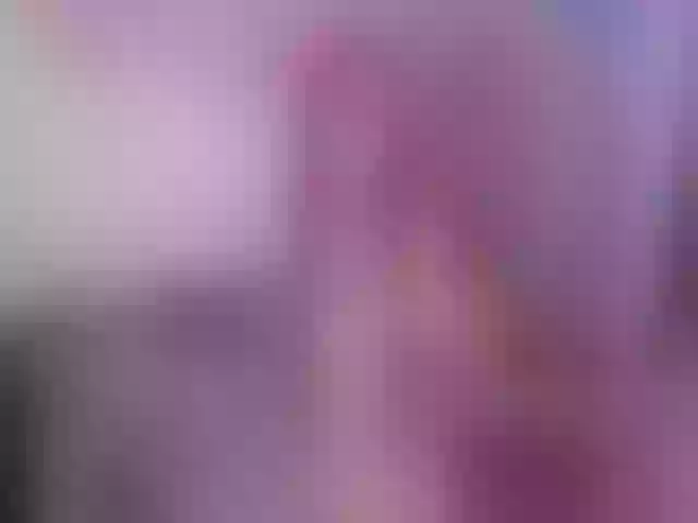 Live sex webcam photo for LucyLovesick #258480907
