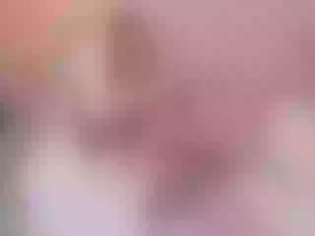 Live sex webcam photo for EmmaSiff #252839666
