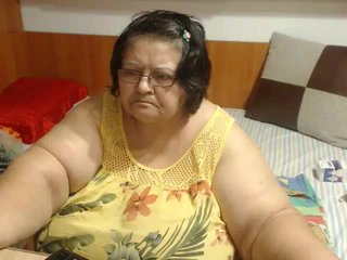 Live sex webcam photo for BBWLadyForYou #240870508