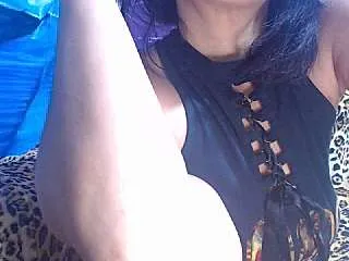 Live sex webcam photo for sexy_latina1 #243654004