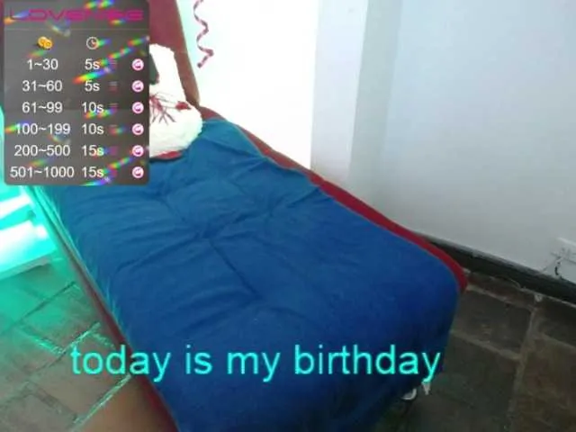 Live sex webcam photo for goldbutterfly #241043565