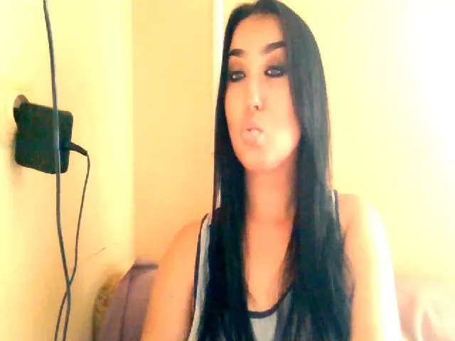 Live sex webcam photo for TiptoPanther #253098093
