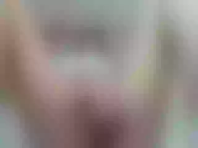 Live sex webcam photo for LinYaoKiss #255843386