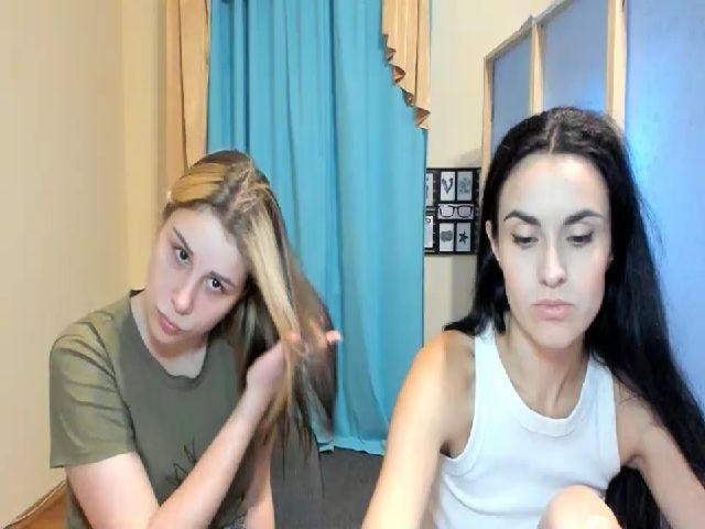 Live sex webcam photo for PolliMilk #252429786