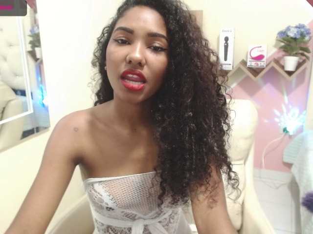 Live sex webcam photo for blaackmoon #258131768