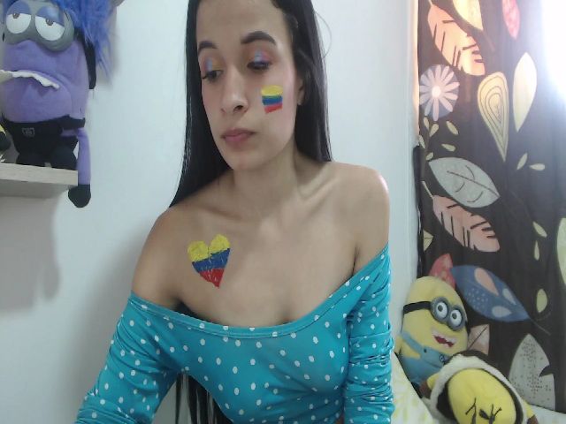 Live sex webcam photo for Mariana__Cute #255756637