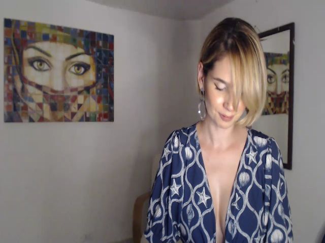 Live sex webcam photo for Beautyxanabel #254305790