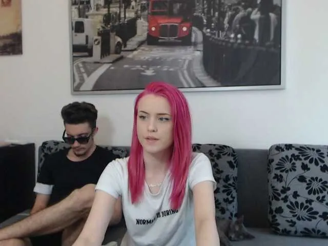 Live sex webcam photo for YoungCrazyHot #241242938