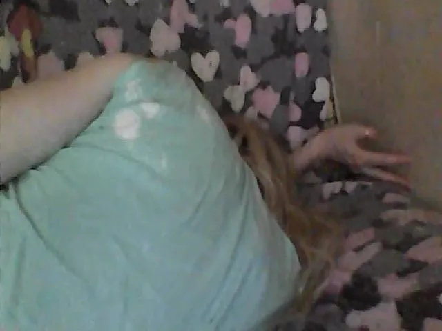 Live sex webcam photo for GuiltyKitty #257520239