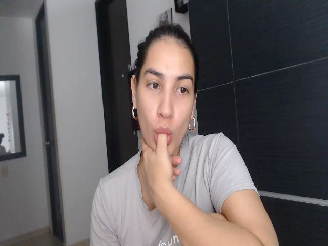 Live sex webcam photo for Mandy_berry1 #253720806