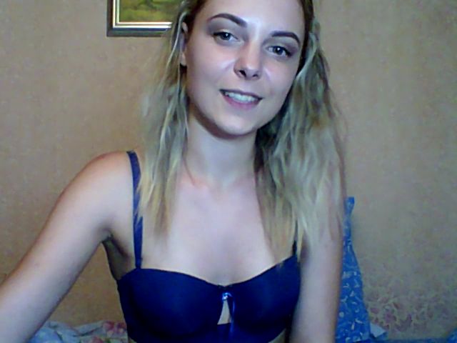 Live sex webcam photo for BreeAngel #253756686