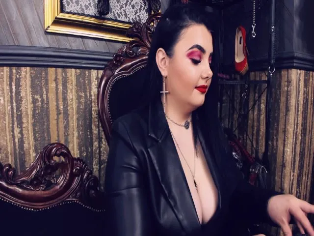 Live sex webcam photo for MelissaGlow #255057826