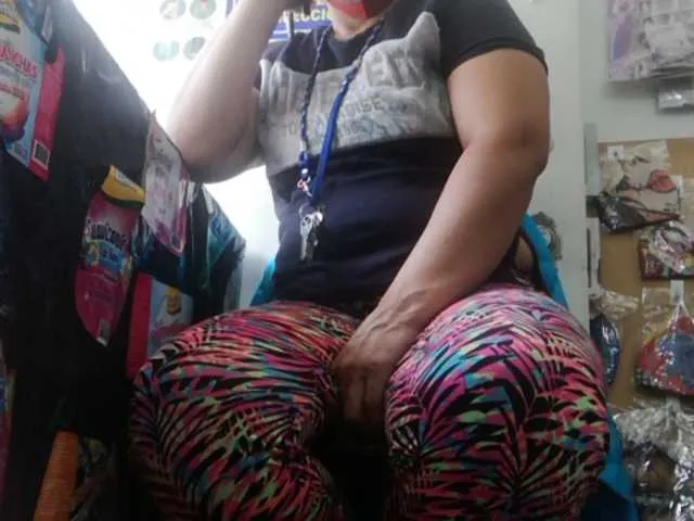 Live sex webcam photo for latinaamorosa #241119031