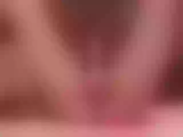 Live sex webcam photo for Ivye_sweet #256413464