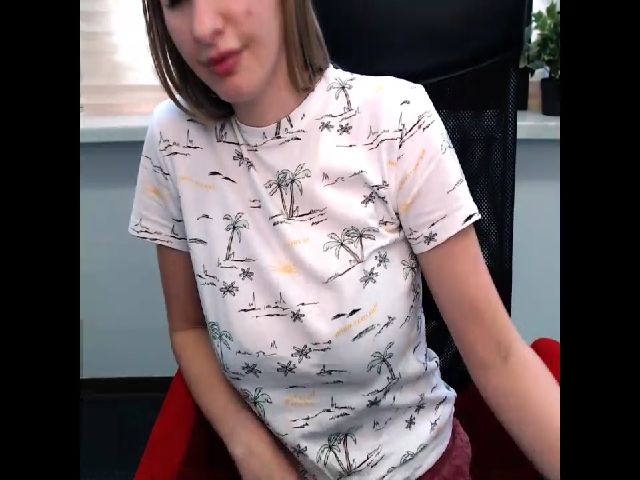 Live sex webcam photo for Lilly_Adams_ #263736601