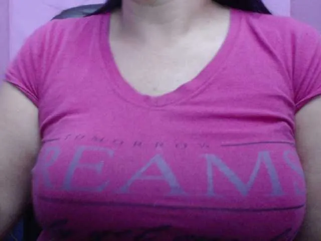 Live sex webcam photo for luzzyhot #241734723