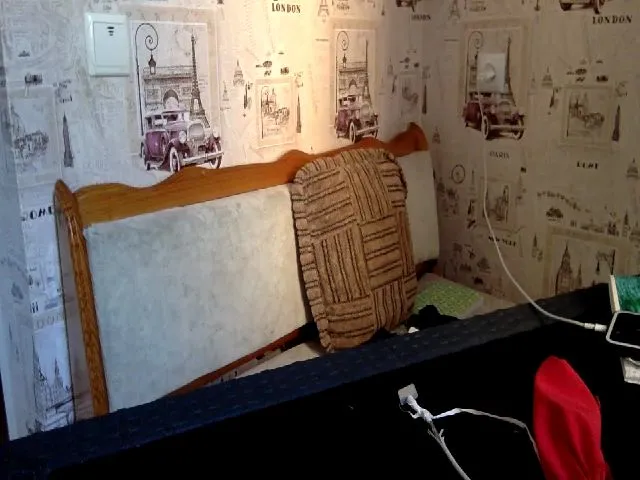 Live sex webcam photo for JolyBoss #255013788