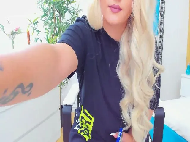 Live sex webcam photo for Sensual_kimm #255003558