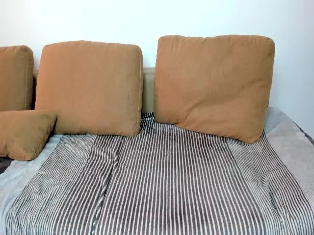 Live sex webcam photo for Jessy4Lovex #256187652