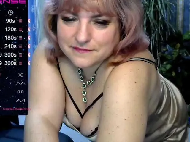 Live sex webcam photo for SmileOfAngel #240942125