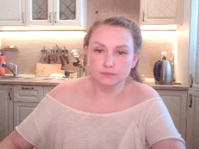 Live sex webcam photo for JaneGrey111 #252426145