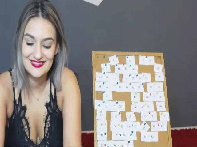 Live sex webcam photo for SecretAmber #260835208