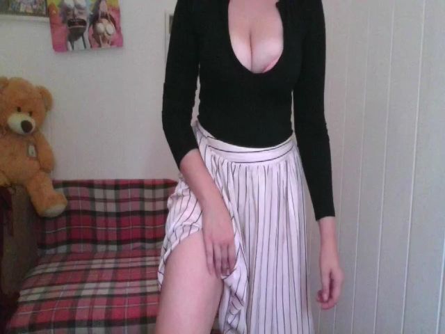 Live sex webcam photo for AliceMood #259883626