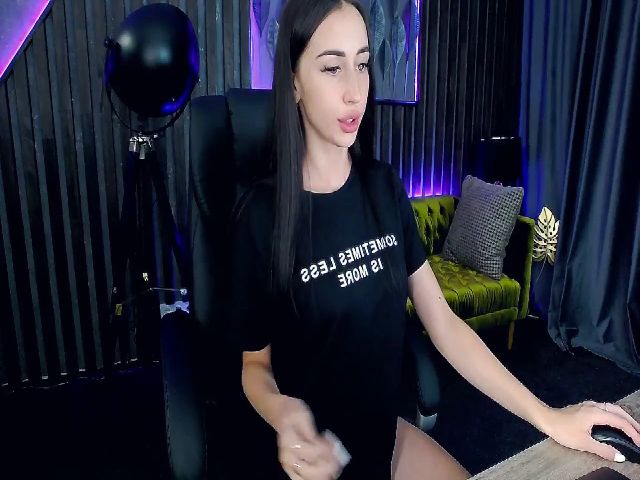 Live sex webcam photo for Gabrielllaa #256479890