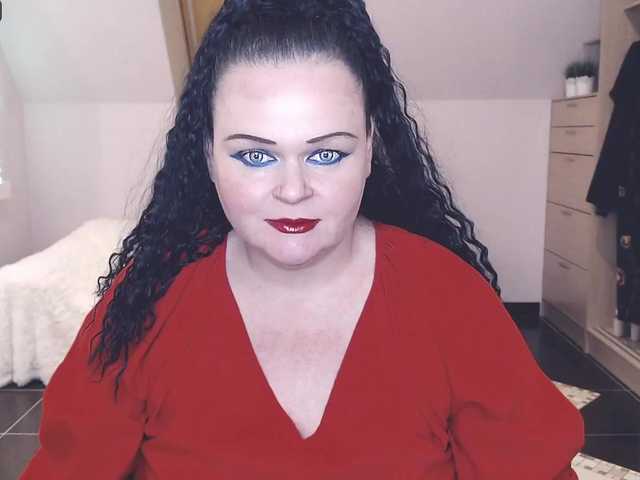 Live sex webcam photo for maure11 #248505387