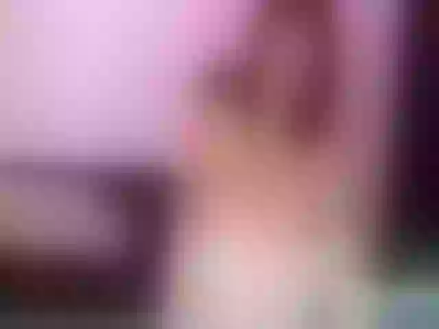 Live sex webcam photo for MaiiAngel #253295822