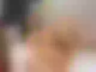Live sex webcam photo for AmelieBrunel #251835931