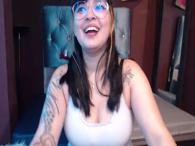 Live sex webcam photo for vodkila #257147811