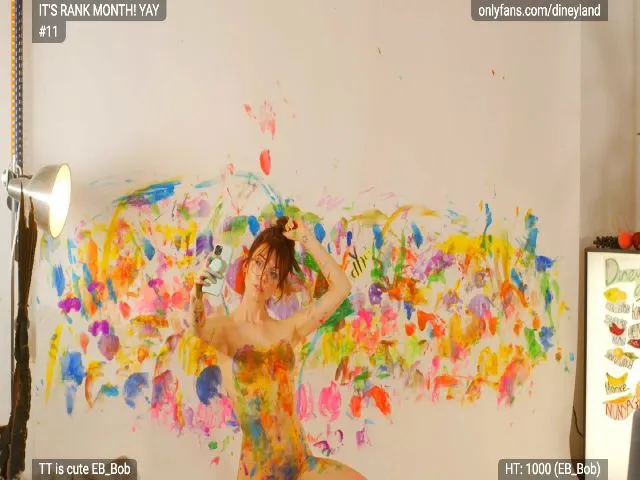 Live sex webcam photo for diney_ #252737965