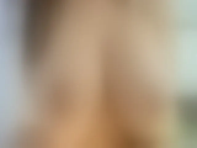 Live sex webcam photo for LuvGeorgia #252609410