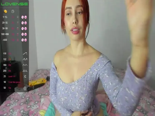 Live sex webcam photo for Rubi_26_ #255251656