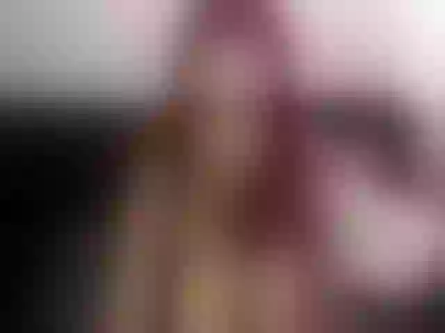 Live sex webcam photo for GiovanniD1 #257981977