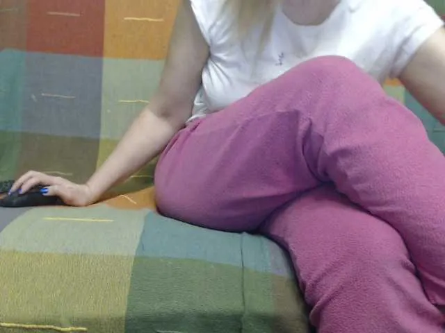 Live sex webcam photo for Sevilay #241024624