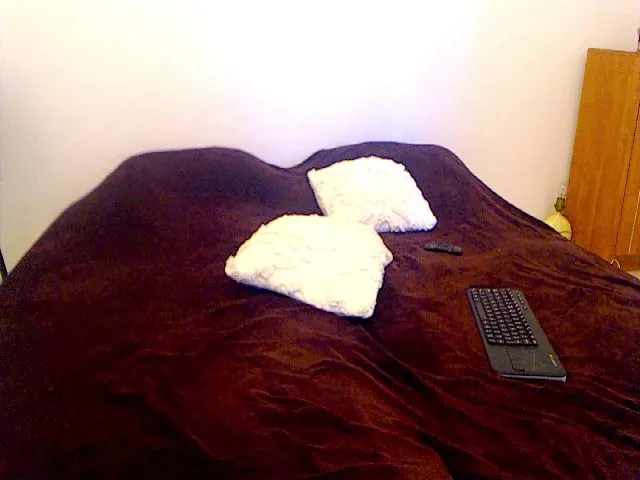 Live sex webcam photo for AliceBiggAss #258560573