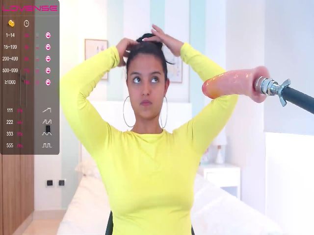 Live sex webcam photo for Lily_Evanx #258218614